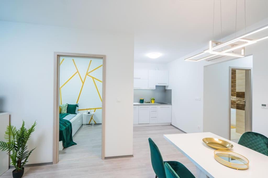 Jungle Apartment Siofok Dış mekan fotoğraf