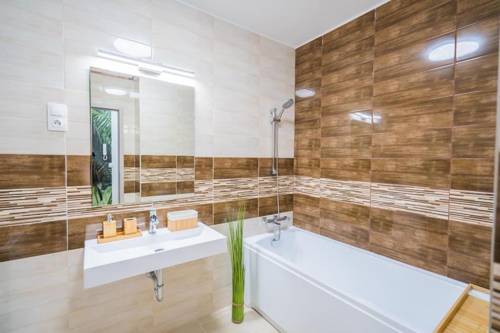 Jungle Apartment Siofok Dış mekan fotoğraf